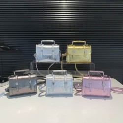 Mujeres Medio Cuero Sintético Color Sólido Estilo Preppy Estilo Clásico Cuadrado Gire La Tapa Bolso Bandolera