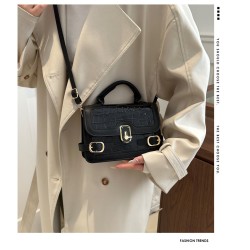 Mujeres Medio Cuero Sintético Color Sólido Ropa De Calle Cuadrado Hebilla Magnética Bolso Bandolera