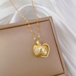 Acero Titanio Cobre Chapado En Oro Embutido Forma De Corazón Perlas Artificiales Circón Collar Colgante